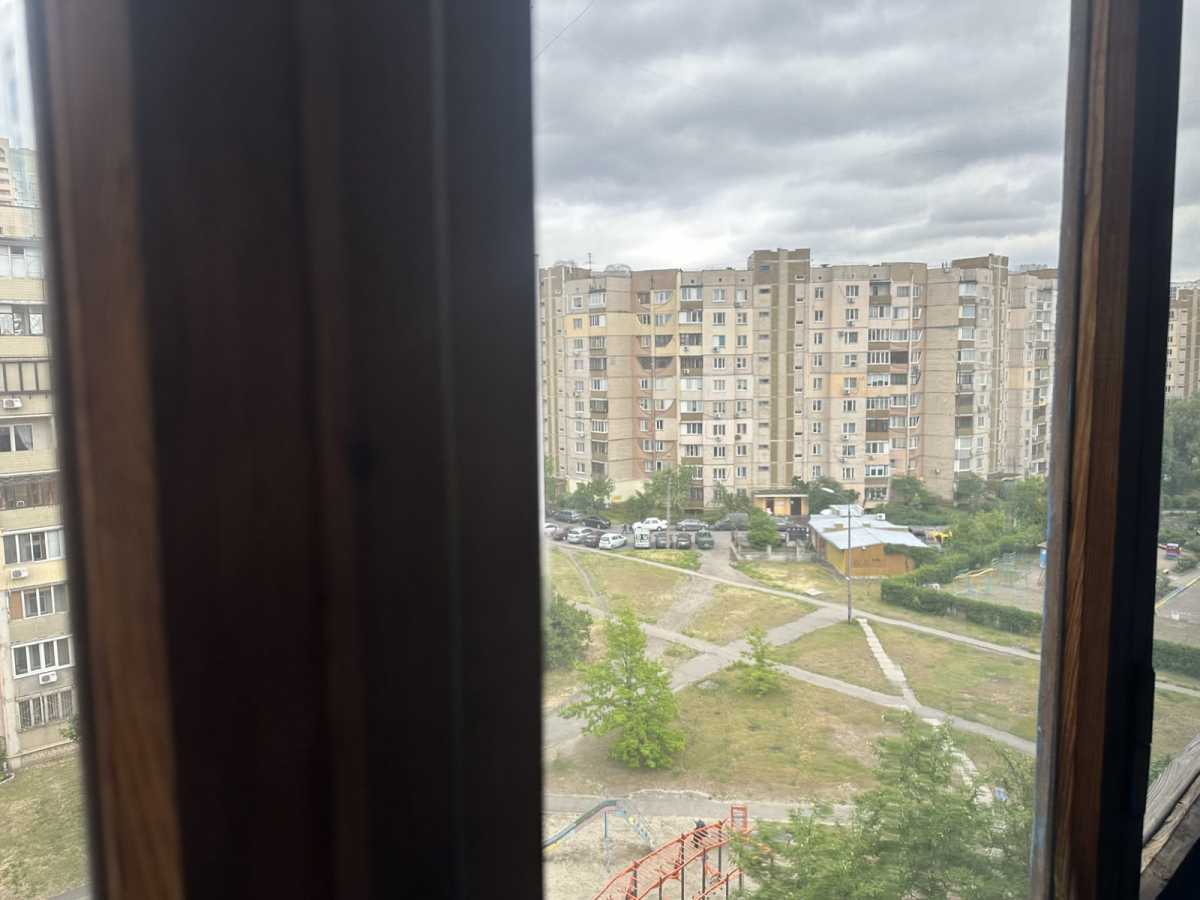 Продаж 1-кімнатної квартири 38 м², Петра Григоренка просп., 25А