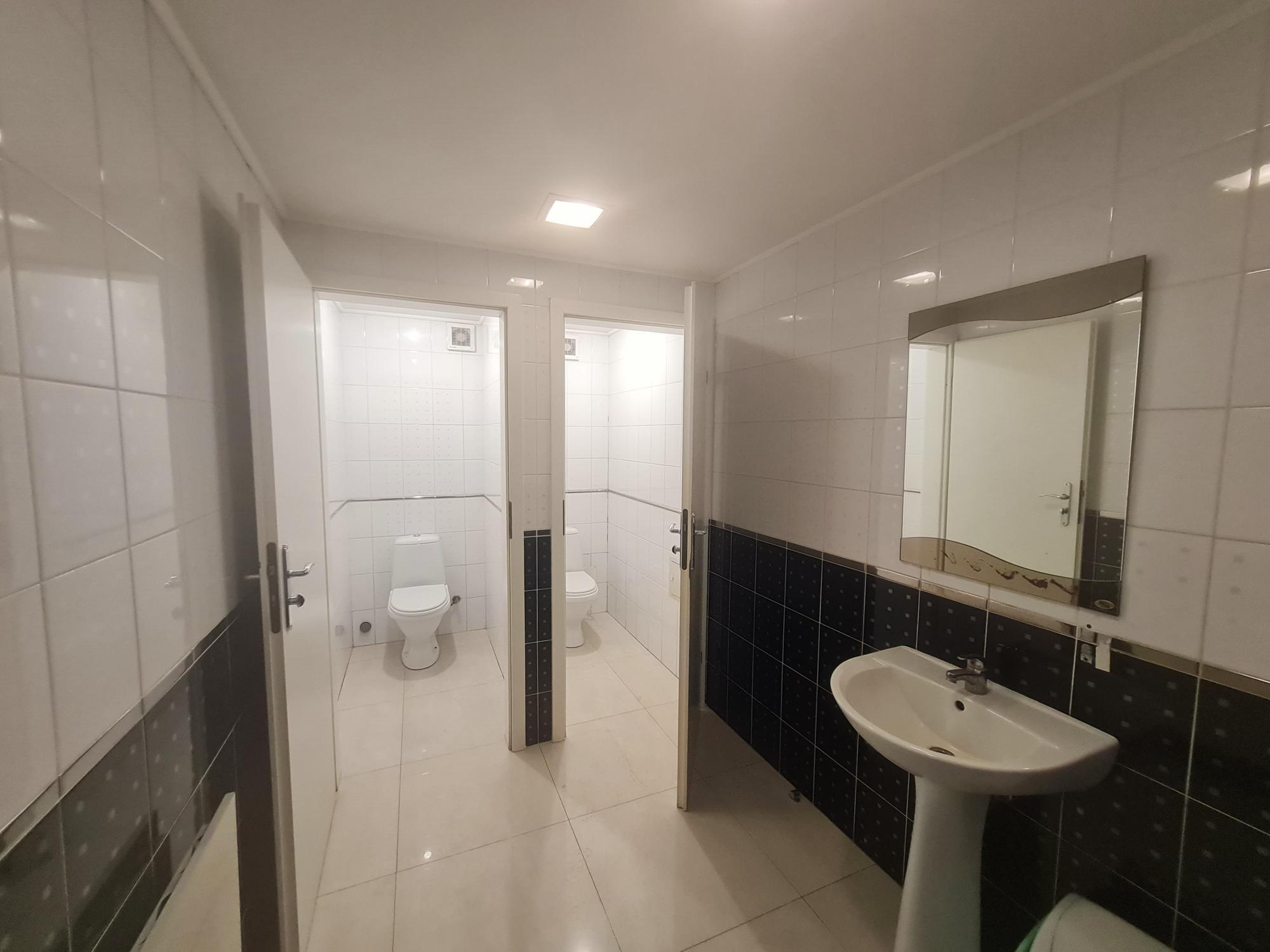 Оренда офісу 500 м², Степана Бандери просп., 16Б