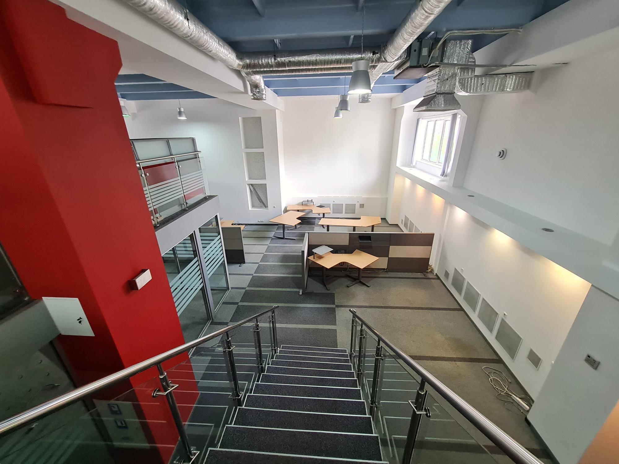 Оренда офісу 500 м², Степана Бандери просп., 16Б