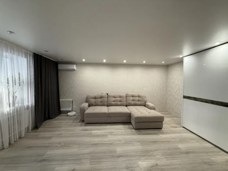 Продажа 1-комнатной квартиры 52 м², Прокофьева ул.