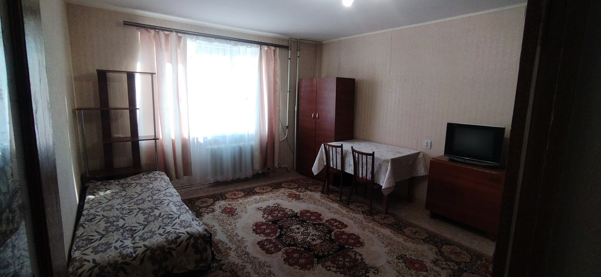 Оренда 1-кімнатної квартири 35 м², Генерала Бочарова вул., днепропетровская ул., 8/10