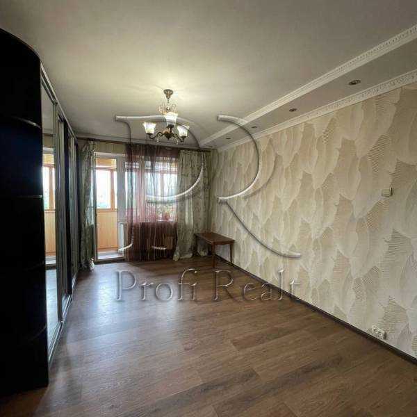 Продаж 2-кімнатної квартири 51 м², Свободи просп., 15/1