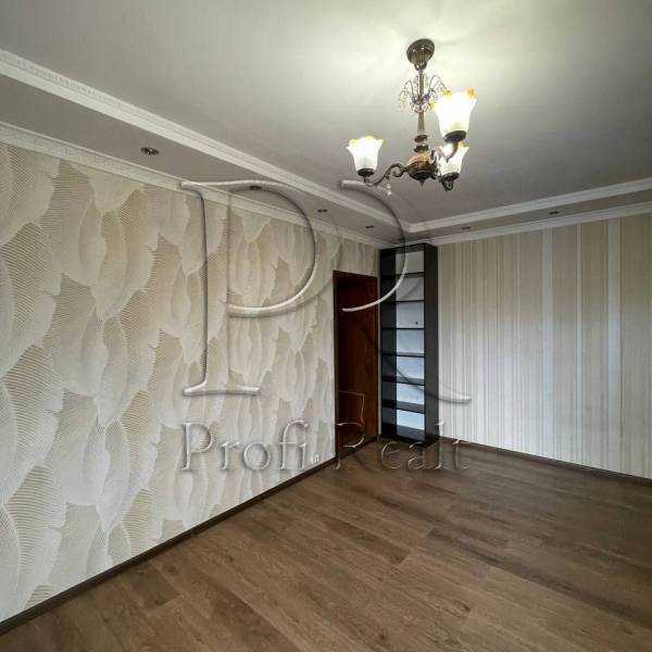Продаж 2-кімнатної квартири 51 м², Свободи просп., 15/1