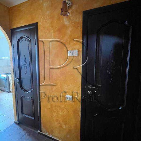 Продаж 2-кімнатної квартири 51 м², Свободи просп., 15/1