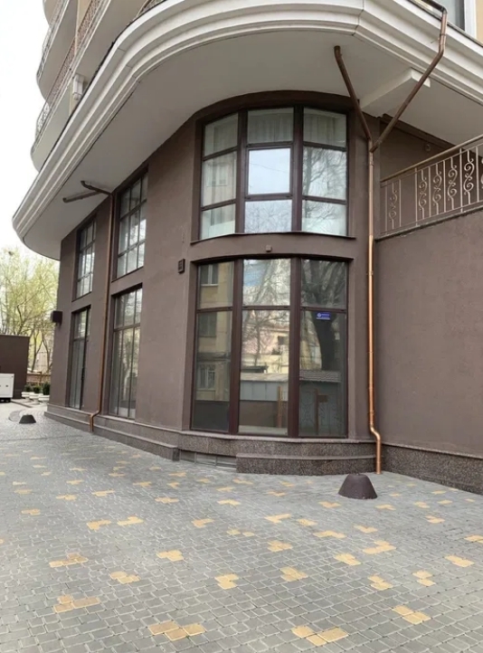 Аренда офиса 142 м², Французский бул.