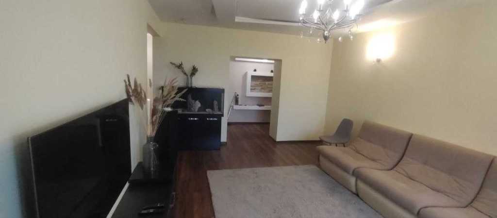 Оренда 3-кімнатної квартири 90 м², Алма-Атинська вул., 41А