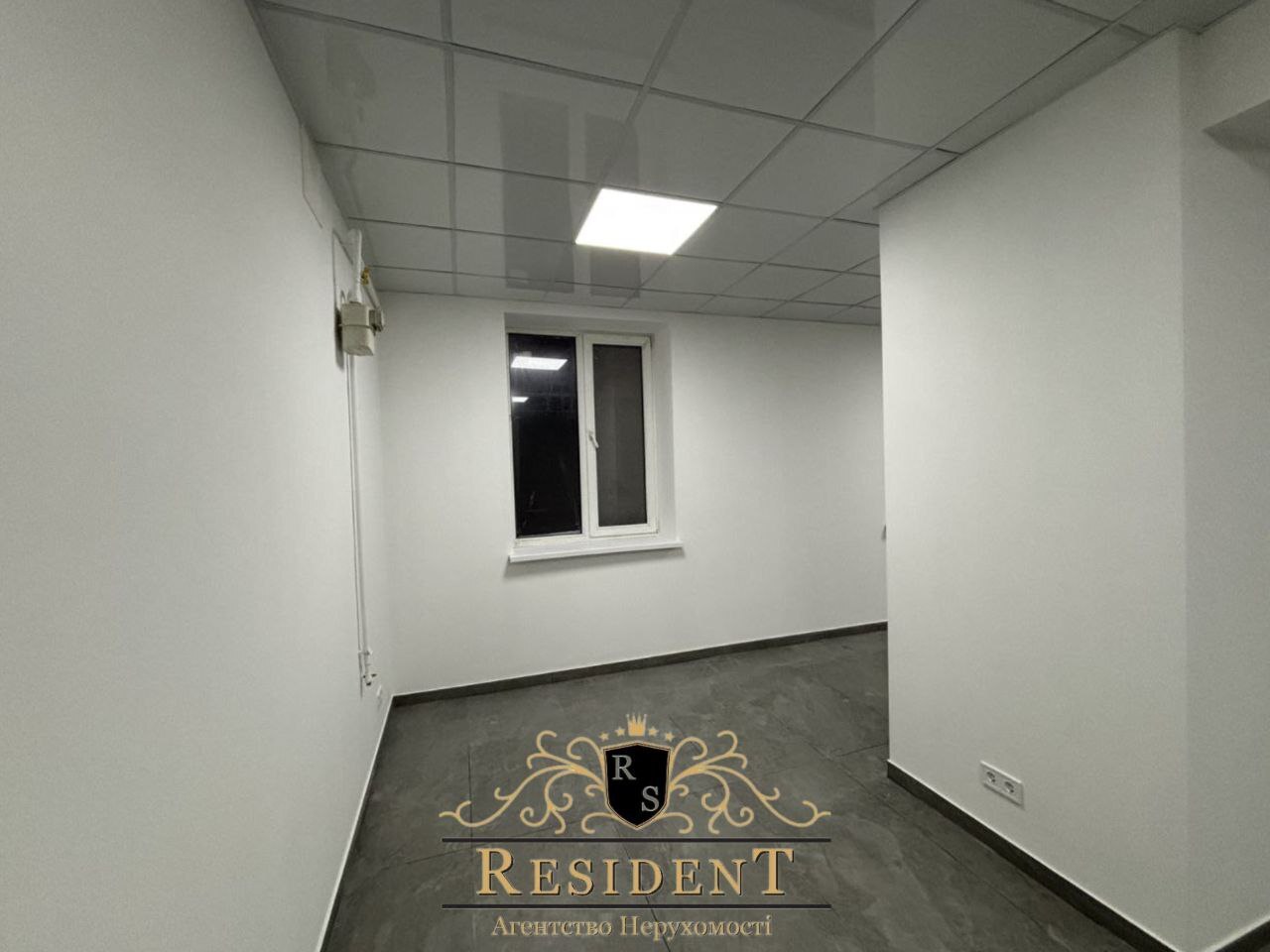 Продаж комерції 51 м², Калинова вул., 18