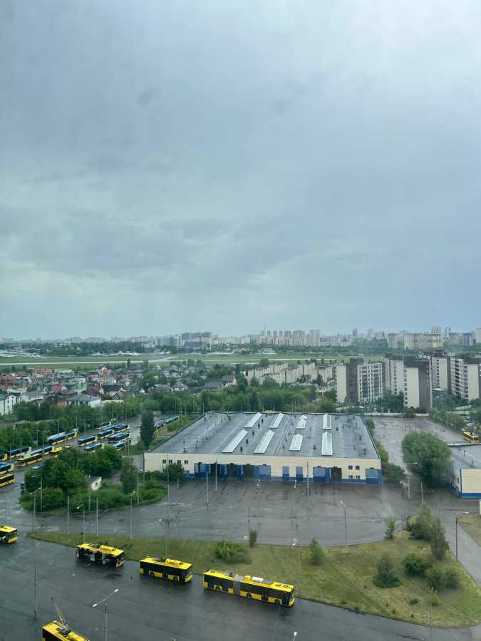 Продаж 3-кімнатної квартири 108 м², Михайла Максимовича вул., 32-Б