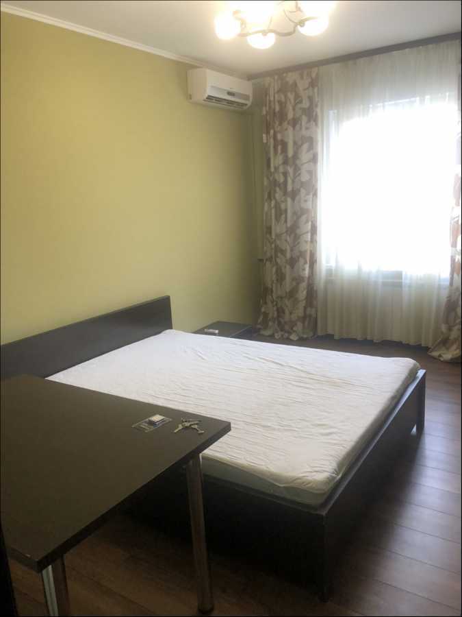Оренда 1-кімнатної квартири 41 м², Григорія Ващенко вул., 5