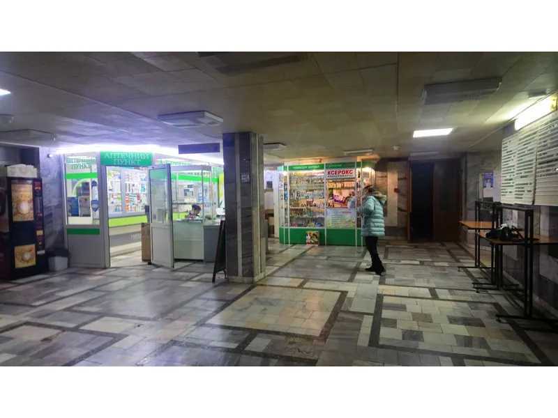 Оренда магазину 4 м², Байрона пров., 23а