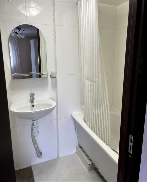 Продажа 1-комнатной квартиры 35 м², Академика Вильямса ул.