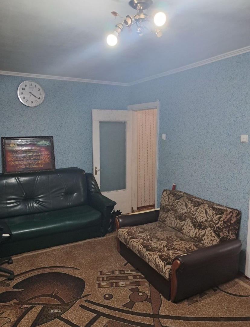 Продажа 3-комнатной квартиры 47 м², Малиновского Маршала ул.