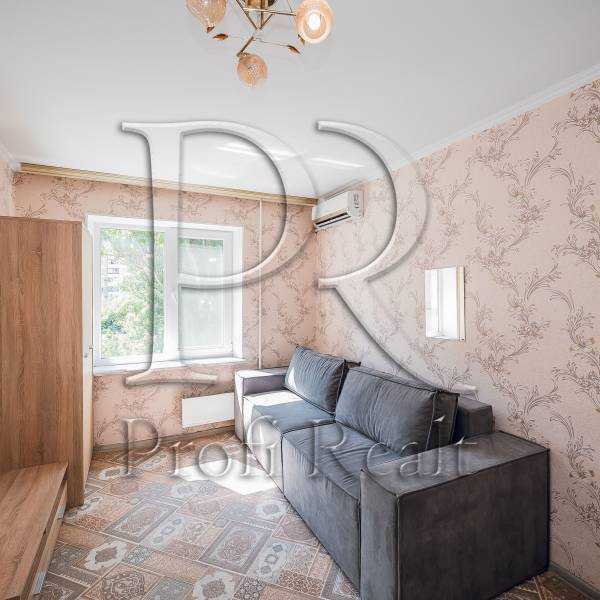 Продаж 1-кімнатної квартири 27 м², Генерала Наумова вул., 19