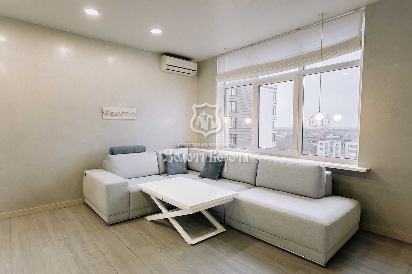 Продаж 2-кімнатної квартири 76 м², Юнацька вул., 6