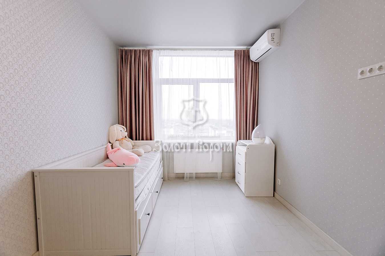 Продаж 2-кімнатної квартири 76 м², Юнацька вул., 6