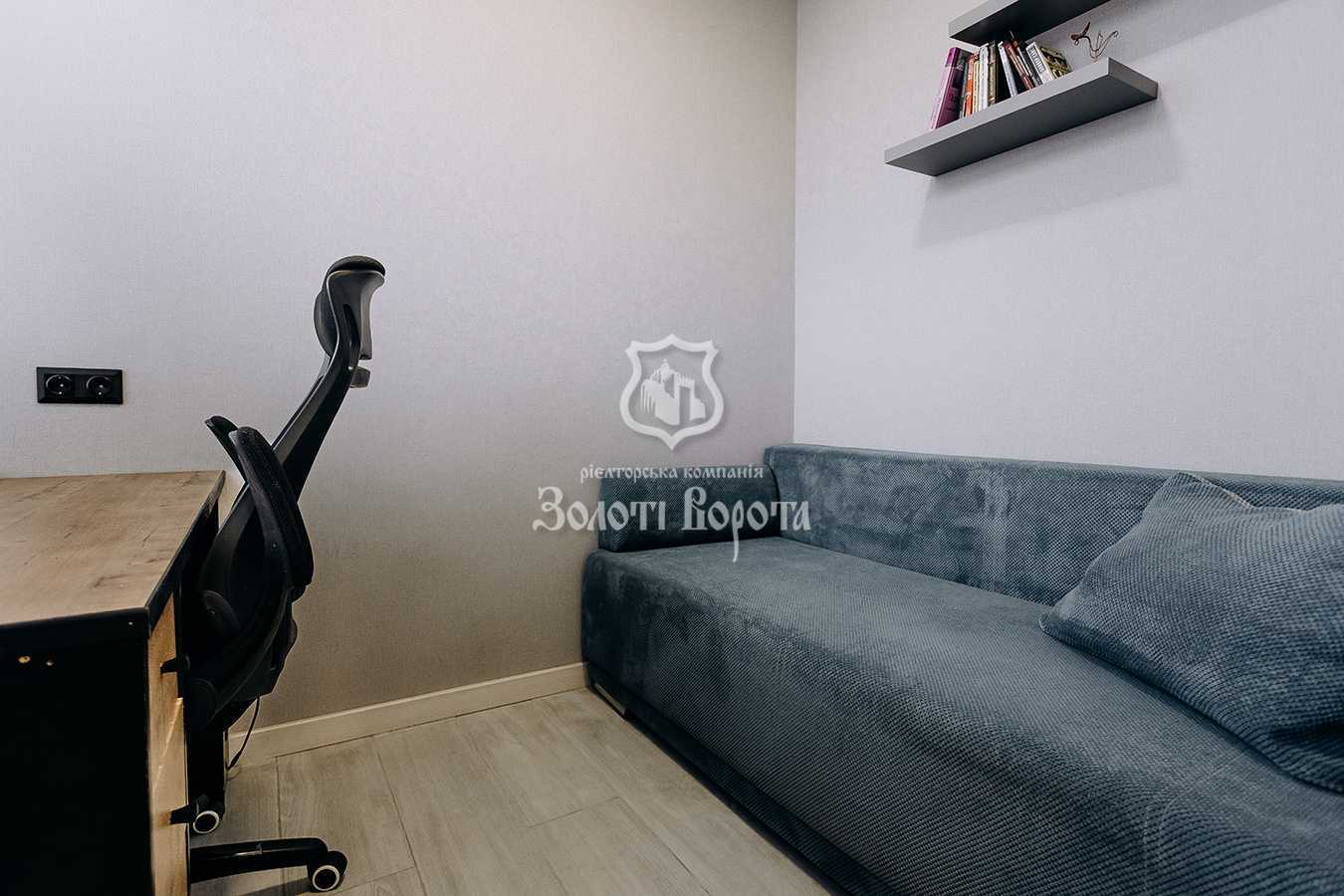 Продаж 2-кімнатної квартири 76 м², Юнацька вул., 6