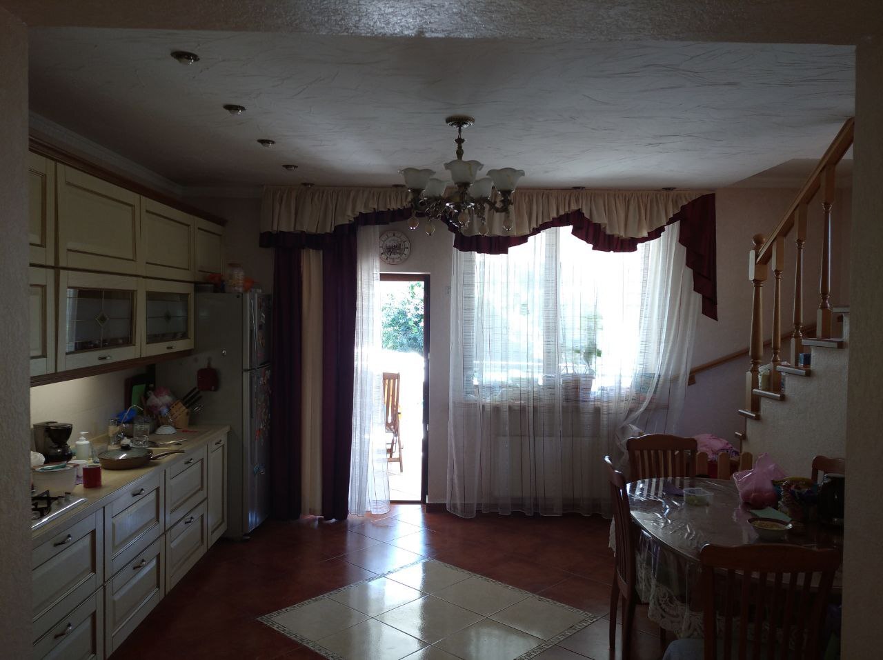 Продажа дома 200 м², Золотой Берег ул., 1
