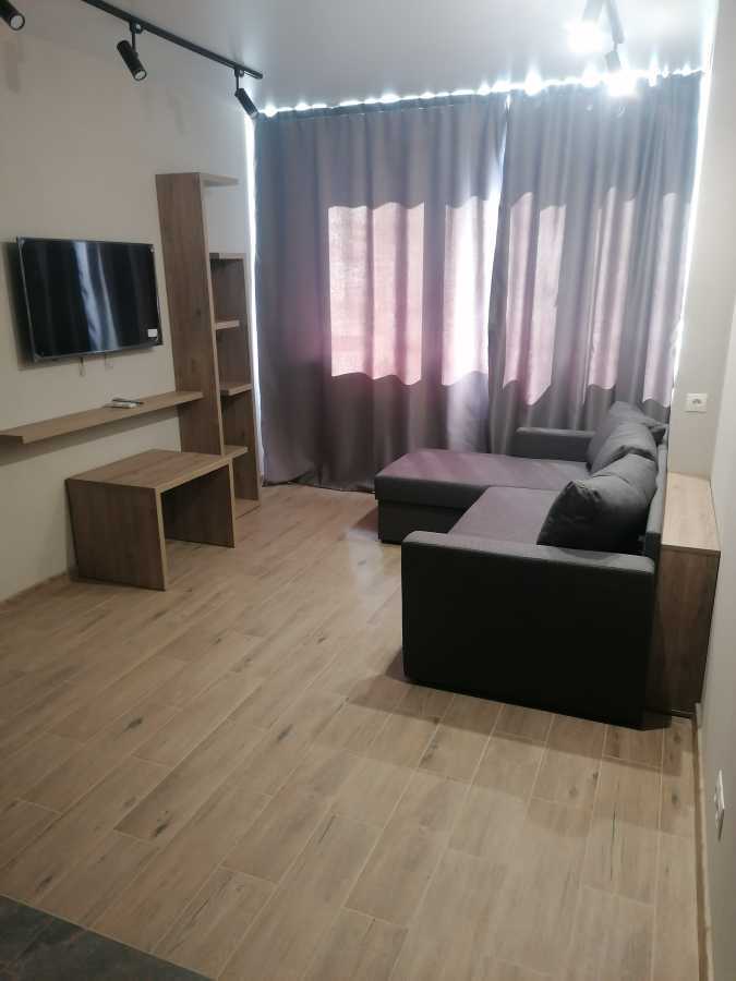 Оренда 1-кімнатної квартири 52 м², Євгена Сверстюка вул., 6Г