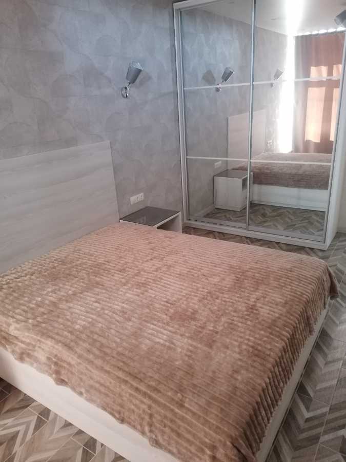 Оренда 1-кімнатної квартири 52 м², Євгена Сверстюка вул., 6Г