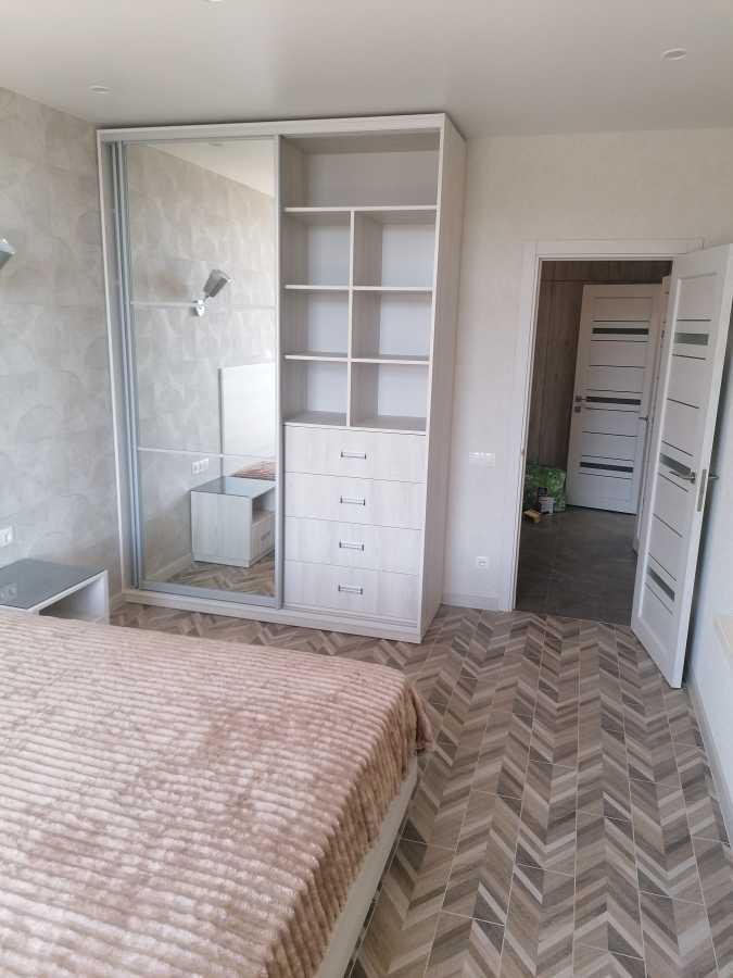 Оренда 1-кімнатної квартири 52 м², Євгена Сверстюка вул., 6Г