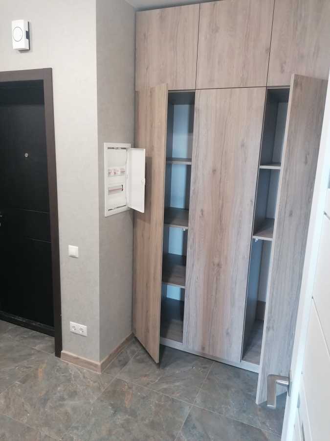 Оренда 1-кімнатної квартири 52 м², Євгена Сверстюка вул., 6Г