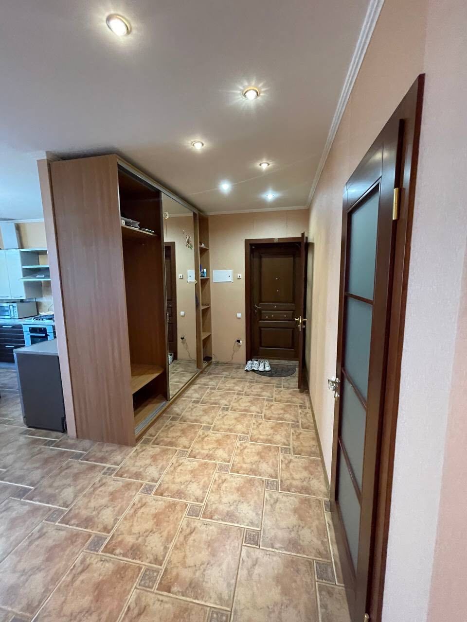 Продажа 3-комнатной квартиры 122 м², Сергея Подолинского ул.