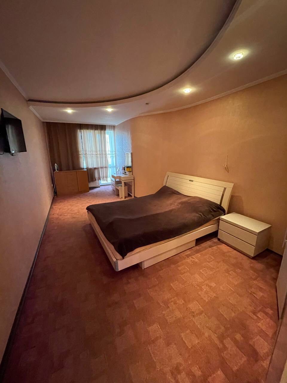 Продажа 3-комнатной квартиры 122 м², Сергея Подолинского ул.