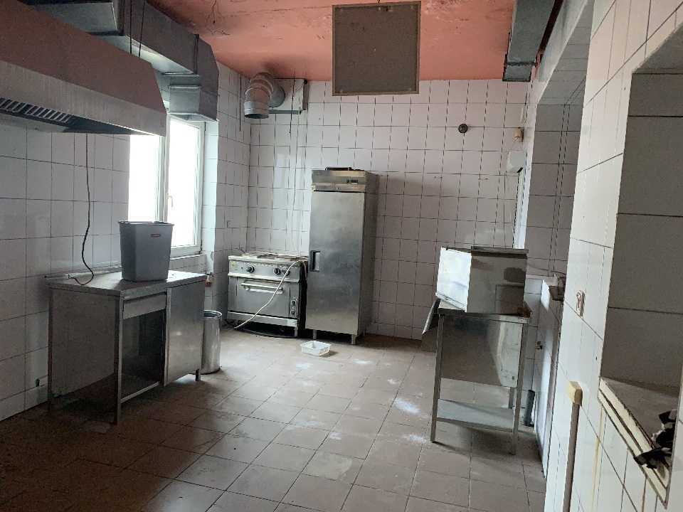 Продажа здания другого назначения 1068.8 м², Ровенская ул., 157