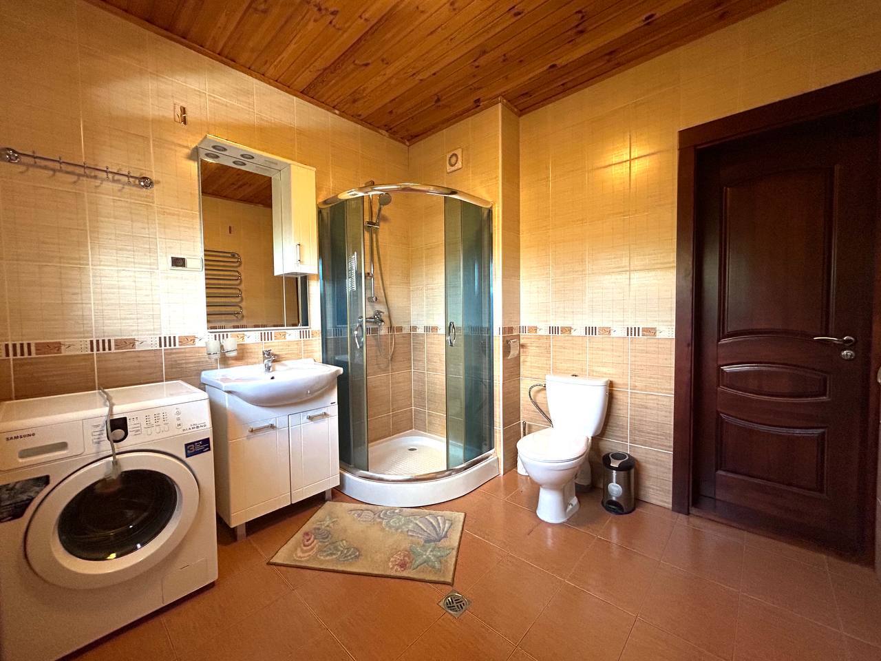 Аренда коттеджа 163 м²