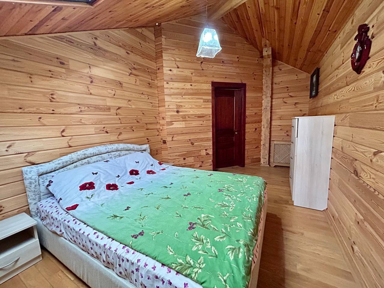 Аренда коттеджа 163 м²