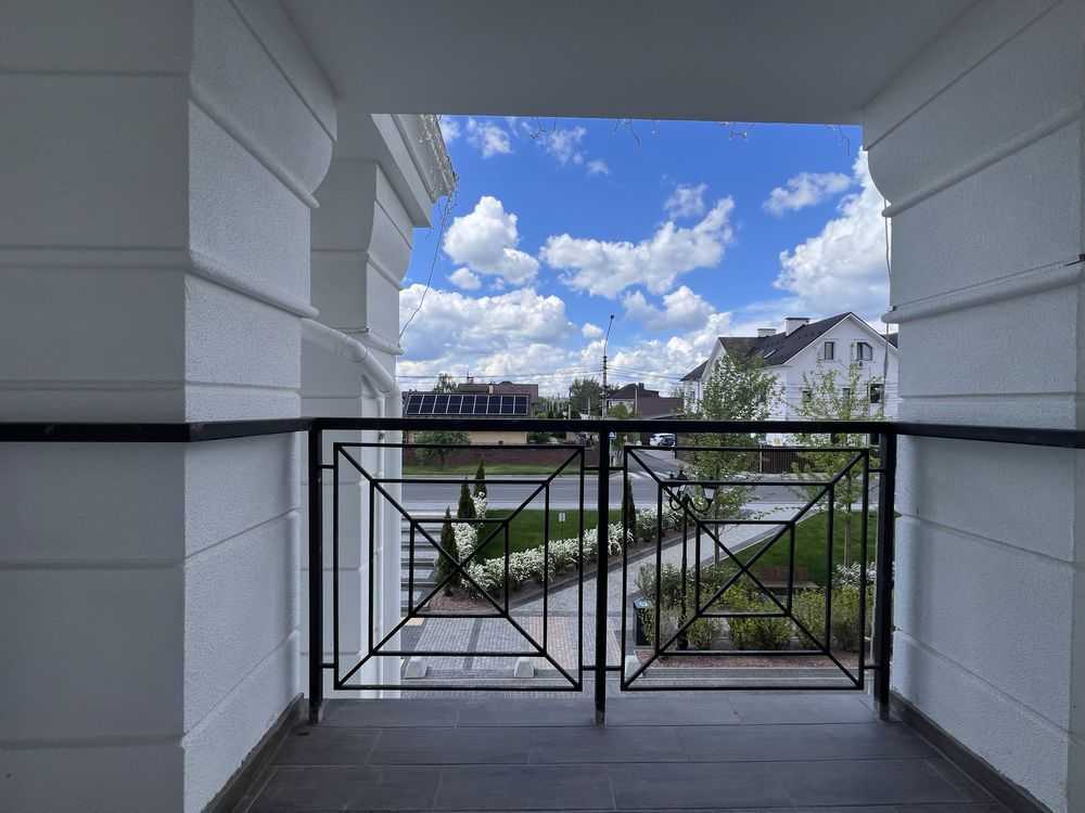 Продаж 1-кімнатної квартири 38.79 м², Михайла Коцюбинського вул.