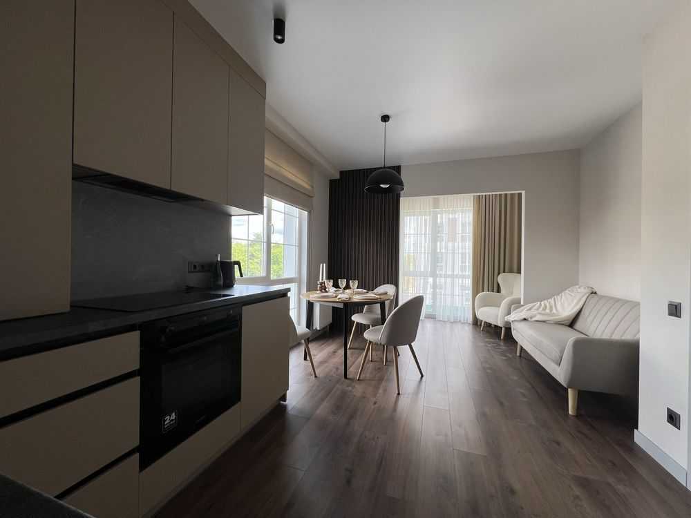 Продаж 1-кімнатної квартири 38.79 м², Михайла Коцюбинського вул.