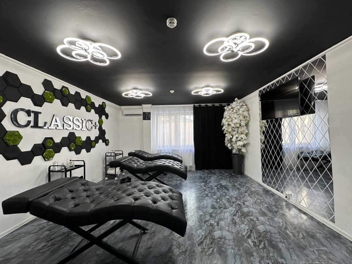 Продажа офиса 258 м², Дарницкий бул., 8