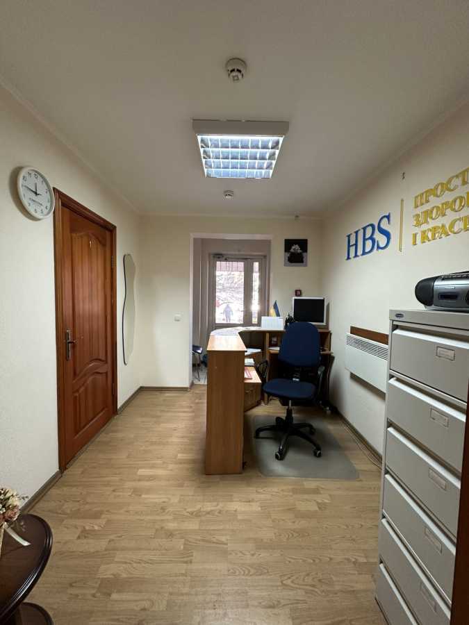 Продажа офиса 258 м², Дарницкий бул., 8