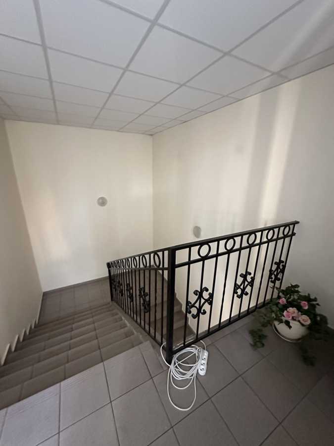 Продажа офиса 258 м², Дарницкий бул., 8