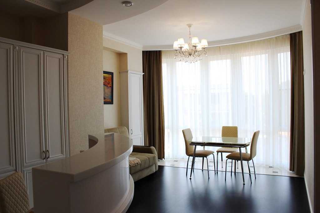 Продаж 1-кімнатної квартири 147 м², Оболонська вул., 7