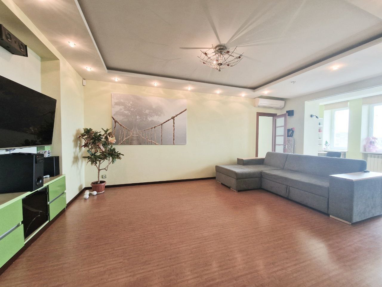 Аренда 3-комнатной квартиры 80 м², Литовская ул.
