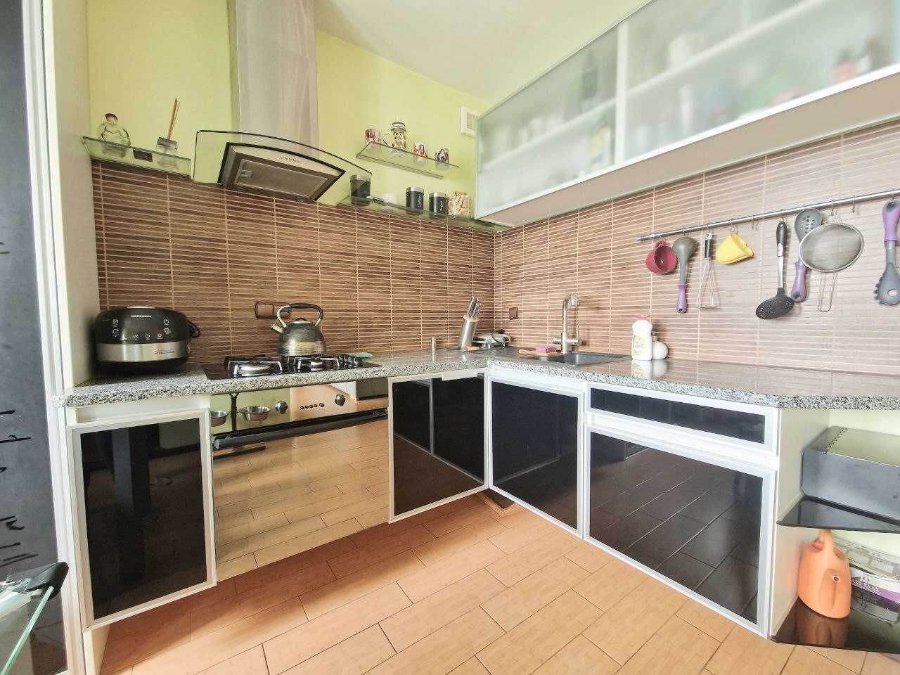Аренда 3-комнатной квартиры 80 м², Литовская ул.