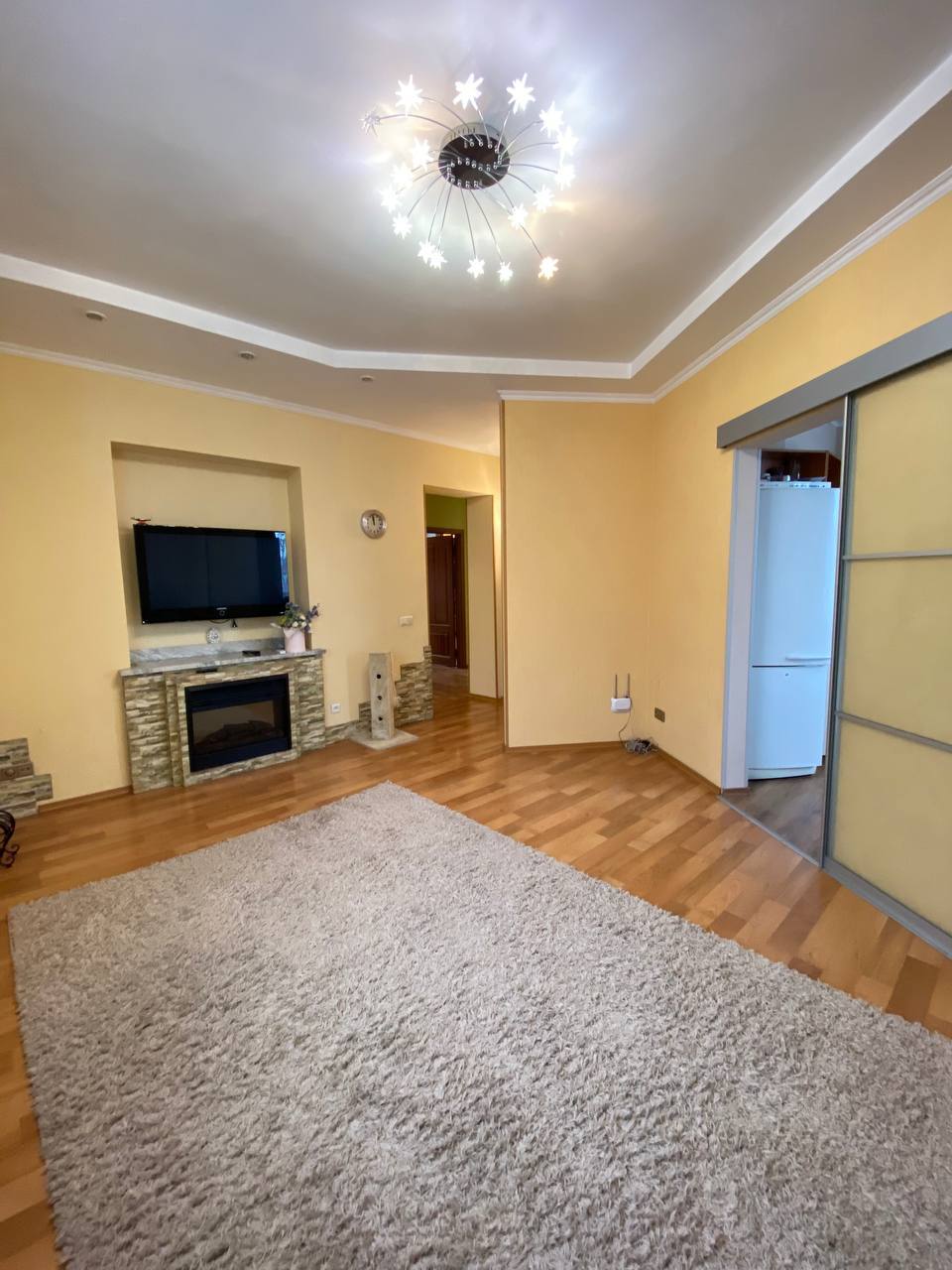Аренда 4-комнатной квартиры 77 м², Титова ул.