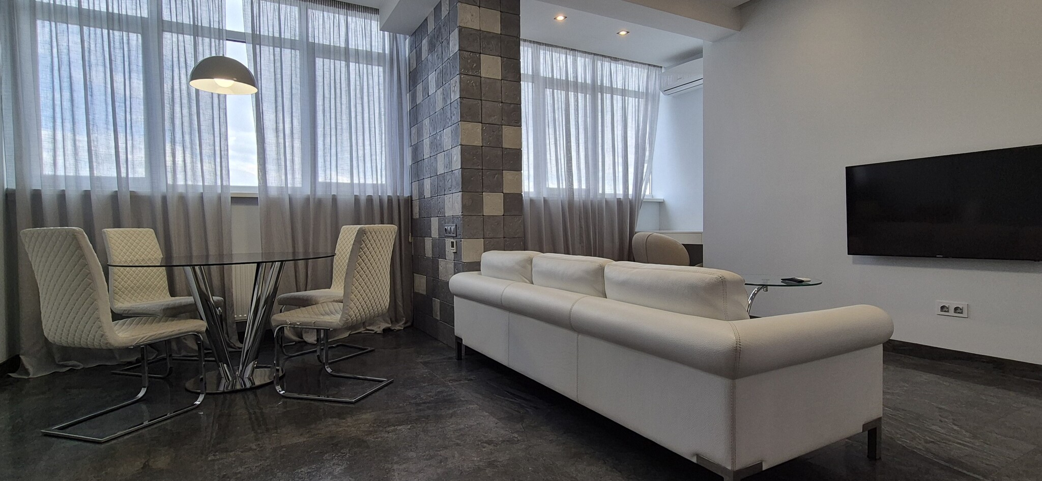 Аренда 2-комнатной квартиры 65 м², Евгения Коновальца ул., (Щорса) 44А
