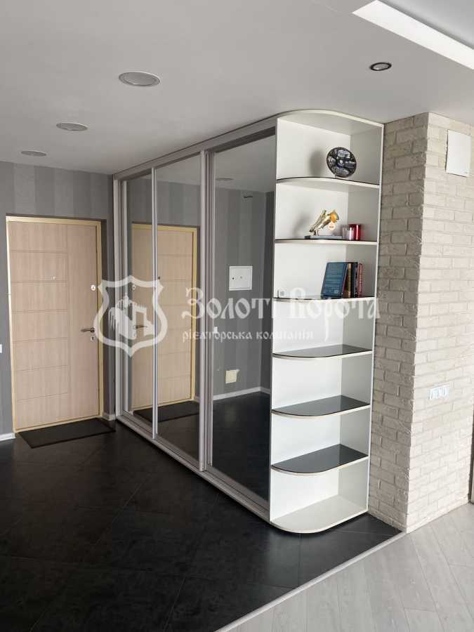Продаж 1-кімнатної квартири 46.6 м², Анатолія Петрицького вул., 21а