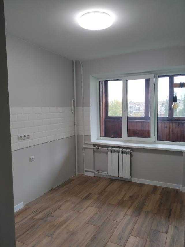 Продажа 1-комнатной квартиры 35 м², Вячеслава Черновола ул., 30