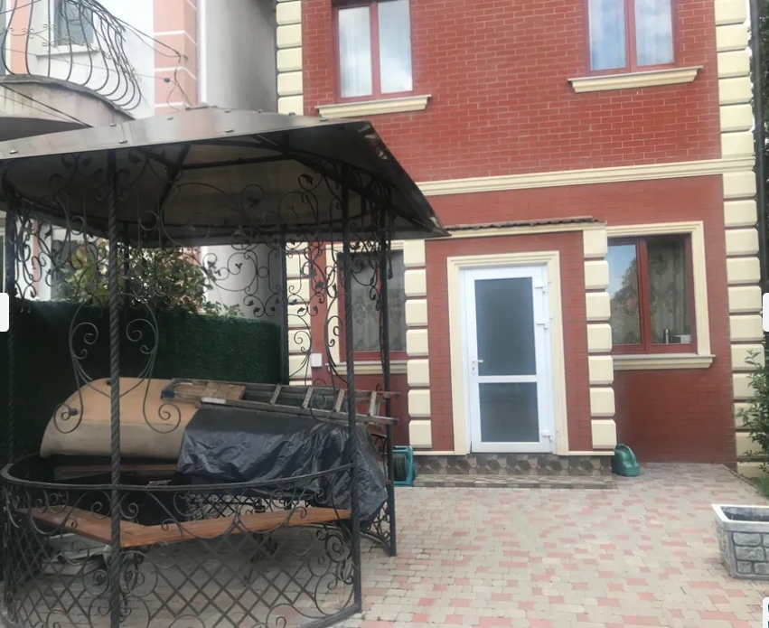 Оренда будинку 130 м², Жаботинского вул.