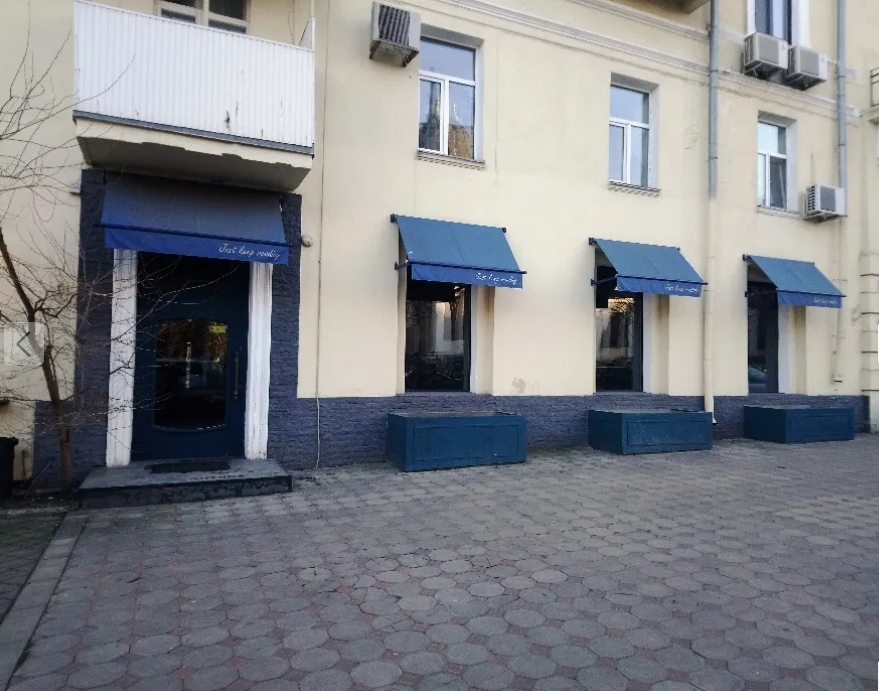 Аренда помещения свободного назначения 95 м², Соборная пл.