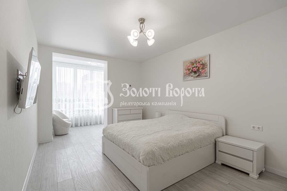Продаж 2-кімнатної квартири 64 м², Соборна вул., 103/21