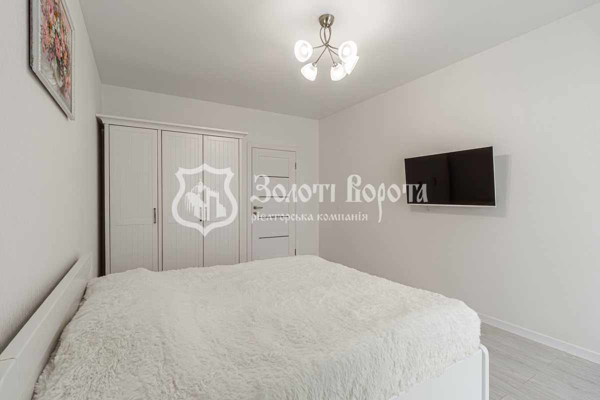 Продаж 2-кімнатної квартири 64 м², Соборна вул., 103/21