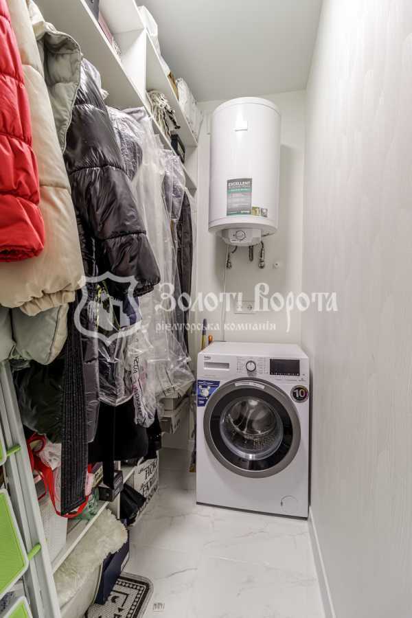 Продаж 2-кімнатної квартири 64 м², Соборна вул., 103/21