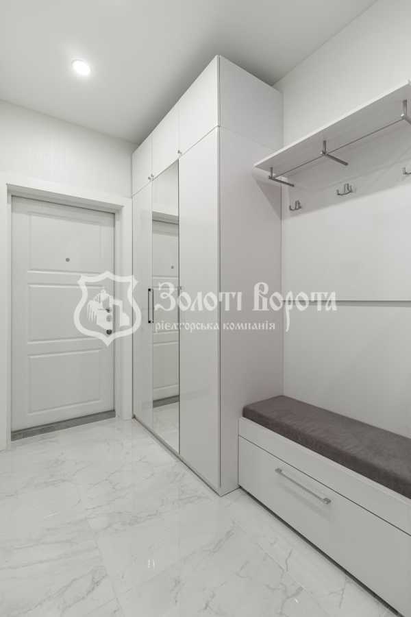 Продаж 2-кімнатної квартири 64 м², Соборна вул., 103/21