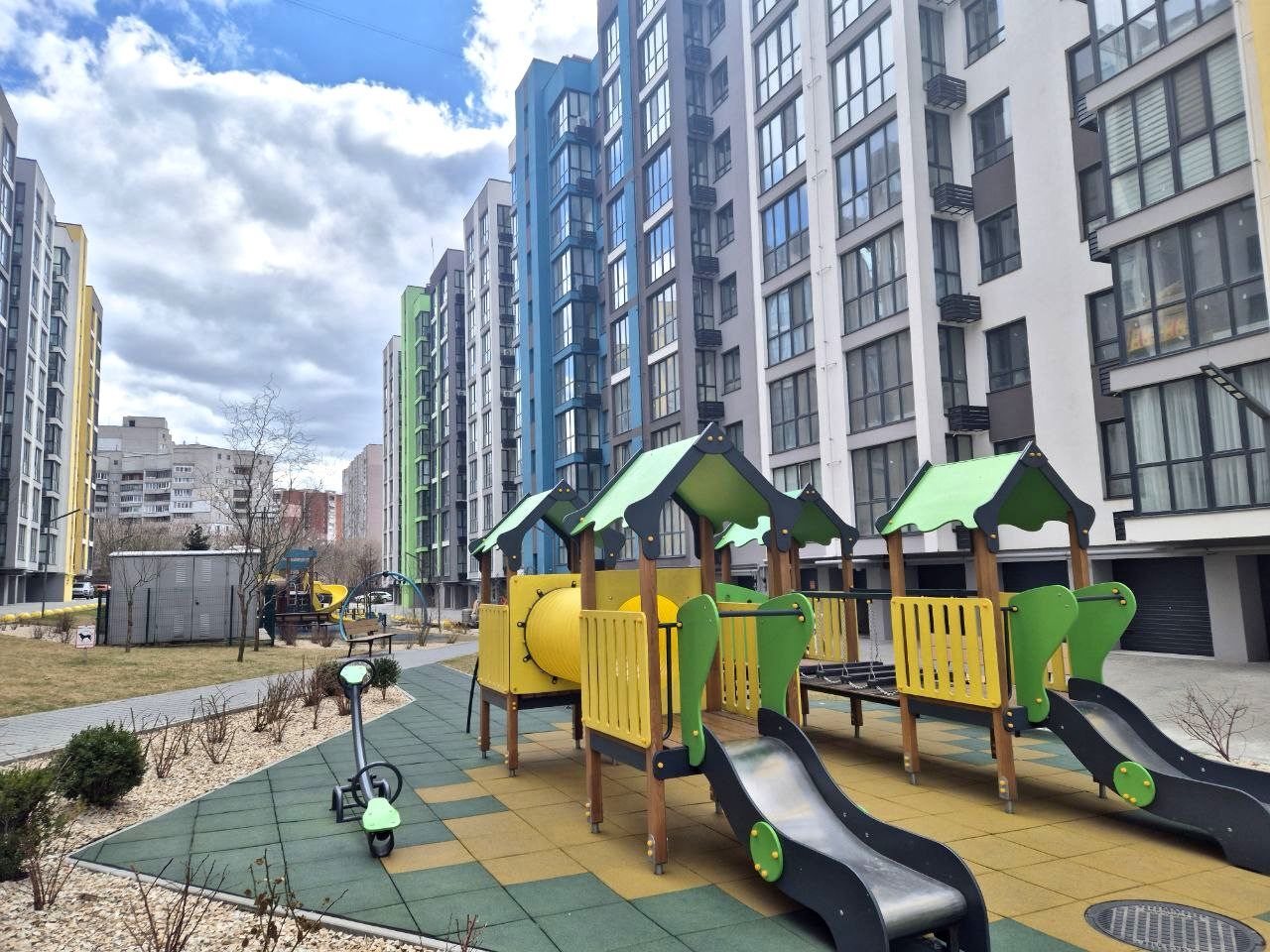 Продажа 1-комнатной квартиры 45 м², ЖК Счастливый в Днепре, ДОМА 13-17
