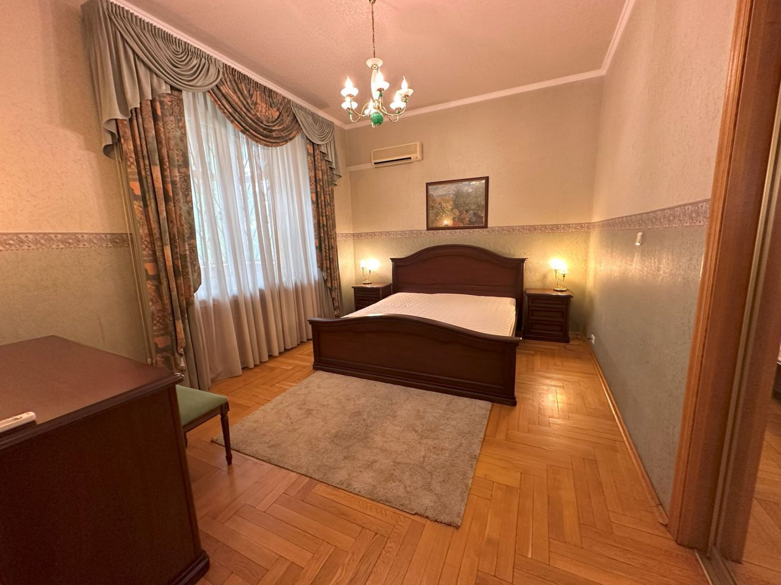 Оренда 4-кімнатної квартири 155 м², Обсерваторна вул., 10
